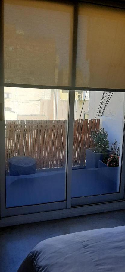 Moderno Departamento Con Balcon En Recoleta Appartement